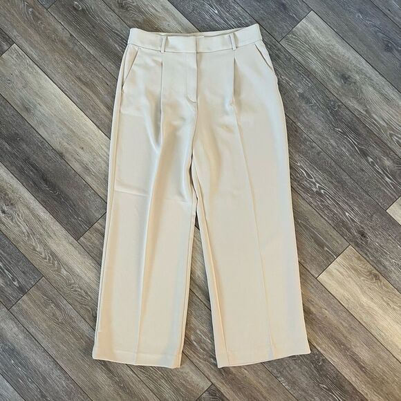 LOFT Versa Crepe Drape Pleated Relaxed Straight Pants Petite NWT - Picture 3 of 12